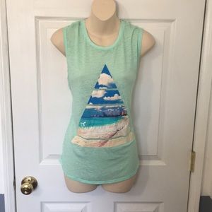 NWOT summer vibes graphic tank top size Medium